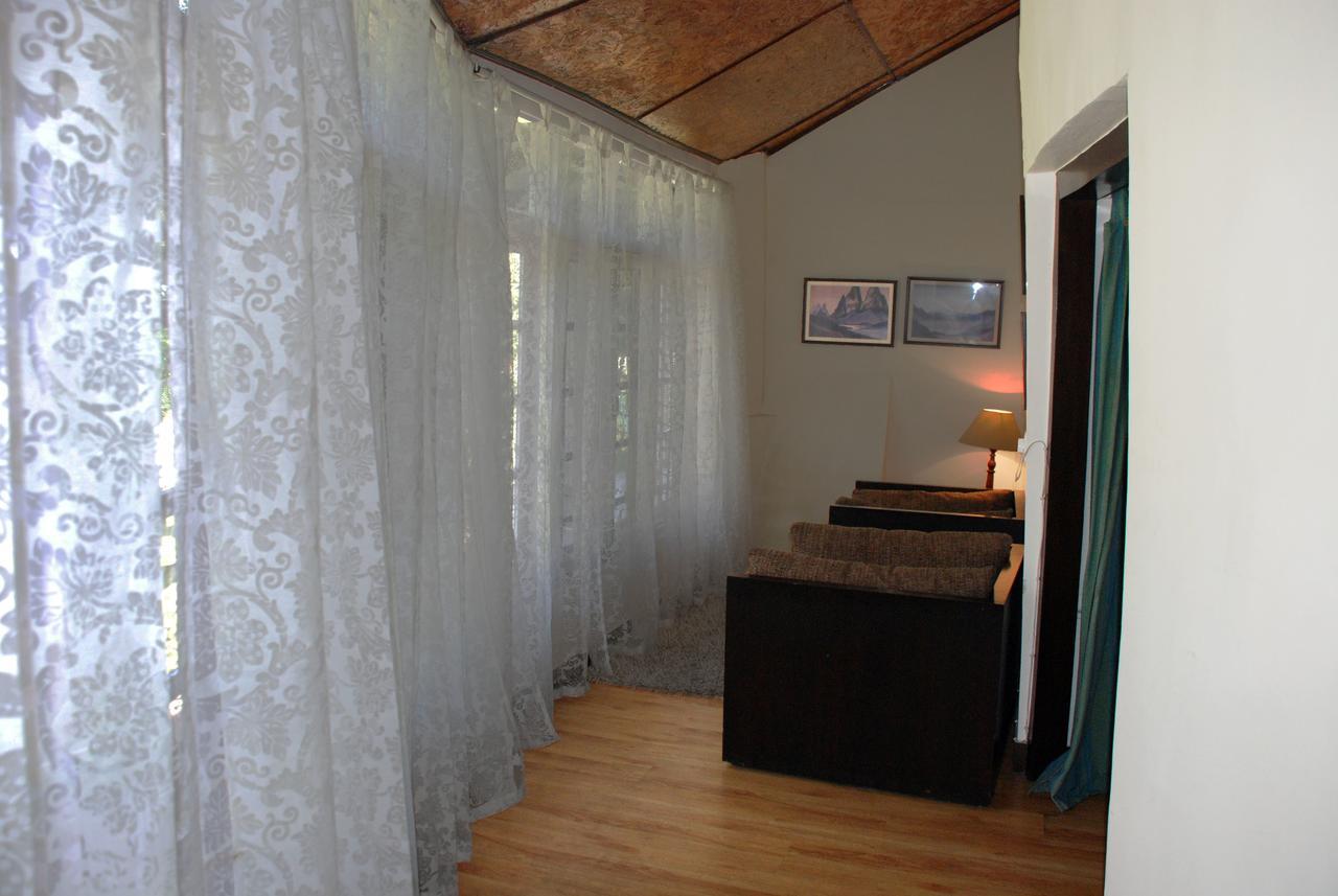 Alasia Hotel Kasauli Extérieur photo