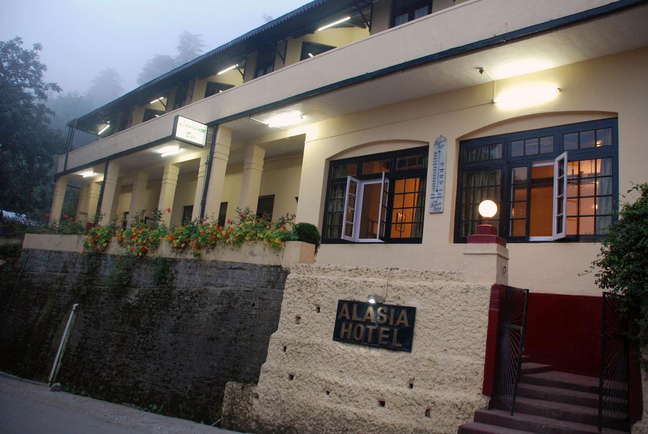 Alasia Hotel Kasauli Extérieur photo
