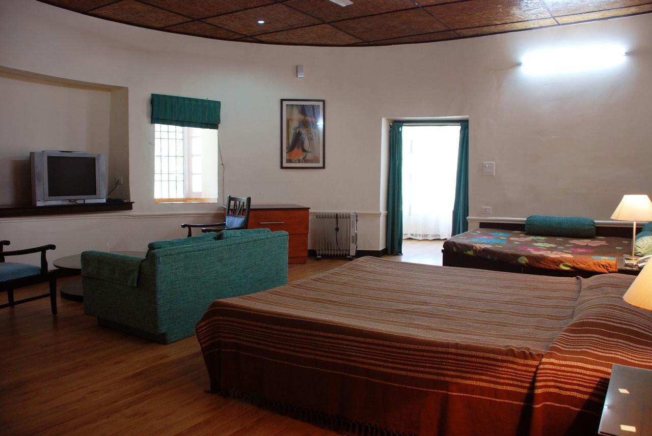 Alasia Hotel Kasauli Extérieur photo